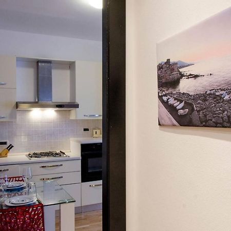Altido Elegant 1 Bedroom Apt Moments From The Sea Genova Eksteriør billede